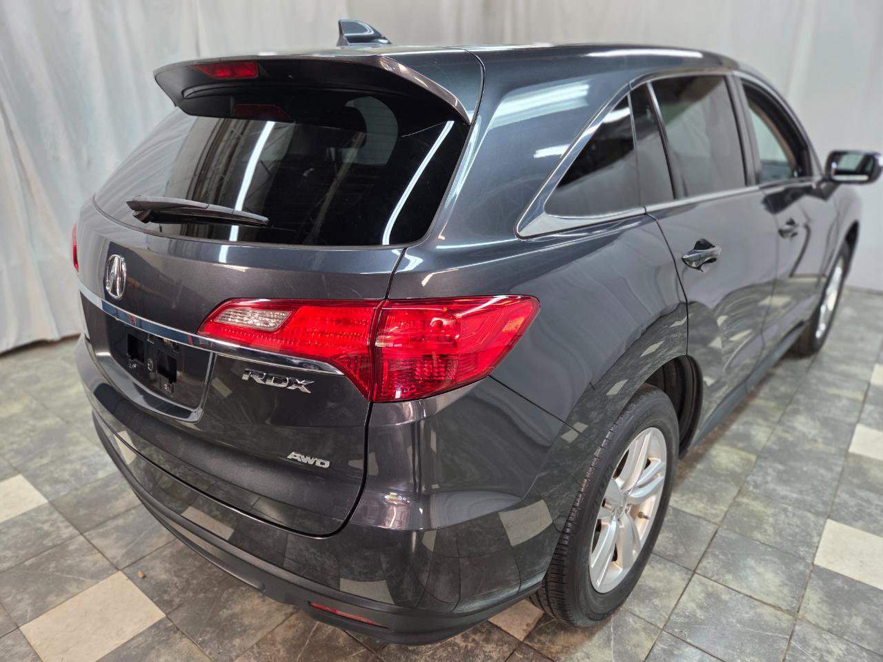 Used 2015 Acura RDX w/ Technology Package AWD/4WD image 5