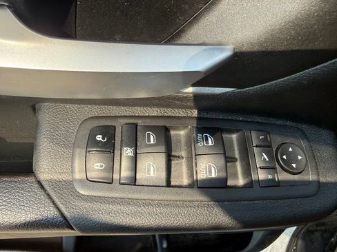 Used 2022 RAM 1500 Big Horn AWD/4WD image 22