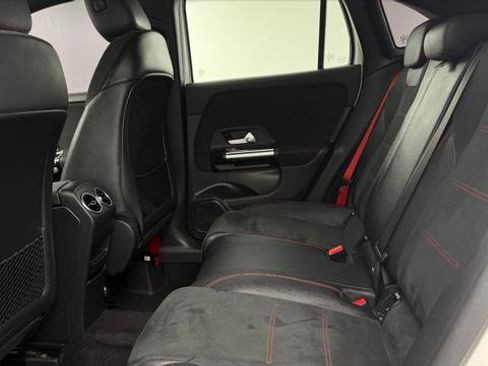 Used 2023 Mercedes-Benz GLA 35 AMG 4MATIC image 14