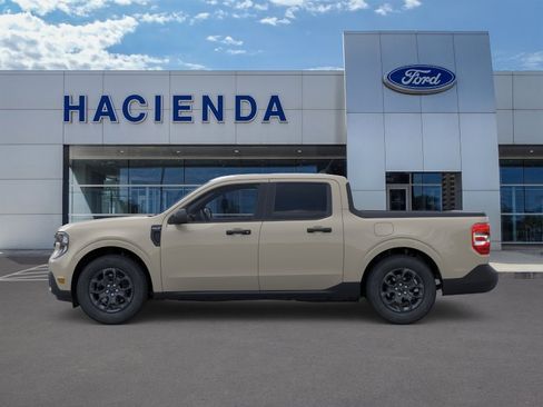 New 2025 Ford Maverick XLT w/ Equipment Group 302A AWD/4WD image 3