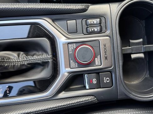 Used 2024 Subaru Forester Touring w/ Convenience Package image 25