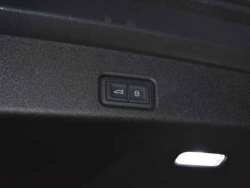 New 2025 Audi Q5 Premium Plus image 26