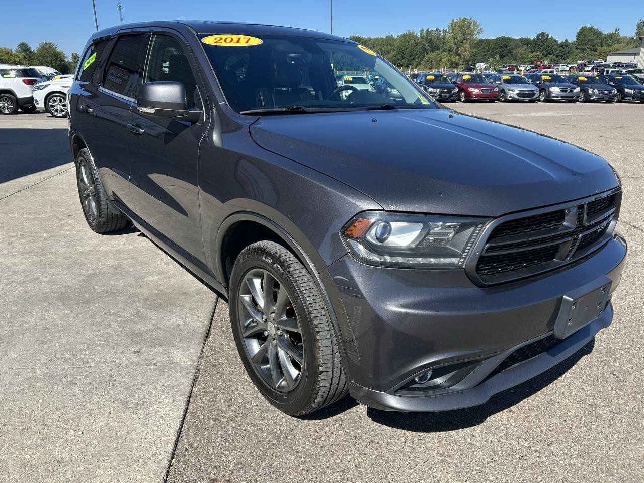 Used 2017 Dodge Durango GT AWD/4WD image 3
