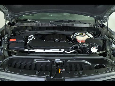 Used 2023 Chevrolet Silverado 1500 Custom w/ Rally Edition image 19