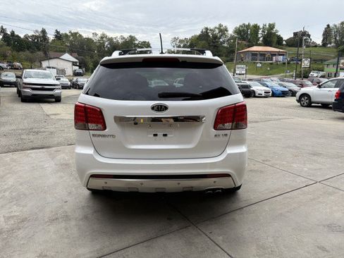 Used 2011 Kia Sorento SX image 5