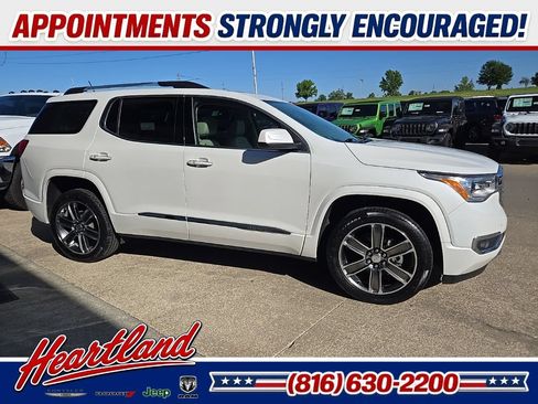 Used 2019 GMC Acadia Denali AWD/4WD image 12