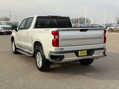 Used 2021 Chevrolet Silverado 1500 LT AWD/4WD image 8