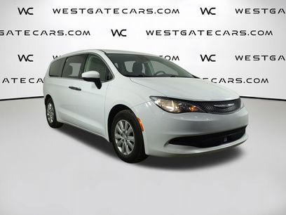 Used 2021 Chrysler Voyager L