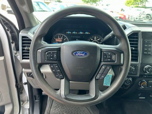 Used 2017 Ford F150 XLT w/ Trailer Tow Package AWD/4WD image 18
