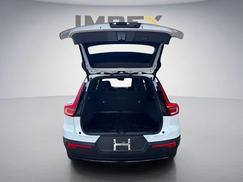 Used 2023 Volvo XC40 Recharge Ultimate AWD/4WD image 27