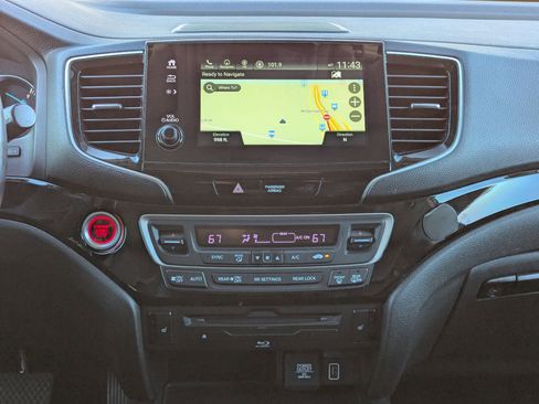 Used 2020 Honda Pilot Touring image 18