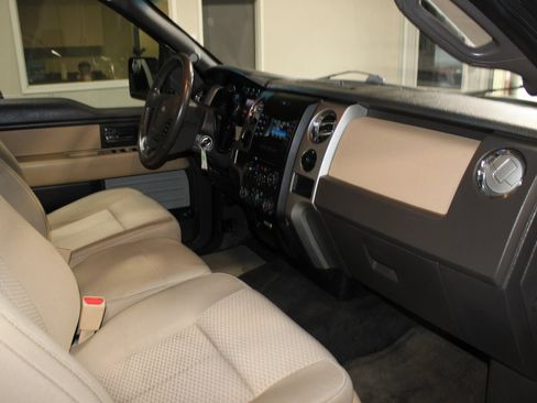 Used 2014 Ford F150 XLT w/ XLT Chrome Package RWD image 25