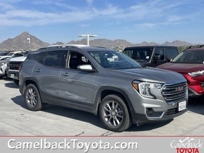 Used 2024 GMC Terrain SLT