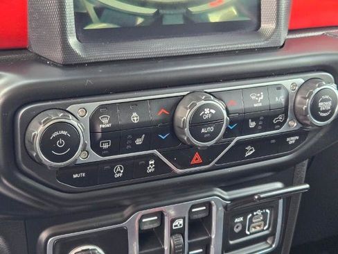 Used 2020 Jeep Wrangler Unlimited Rubicon AWD/4WD image 28