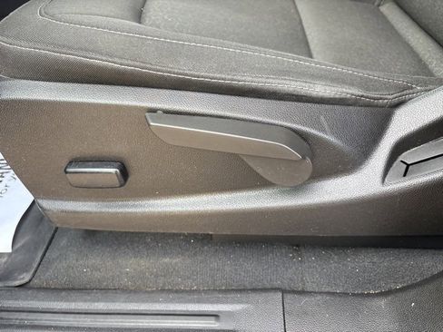 Used 2022 GMC Canyon Elevation w/ Trailering Package image 17