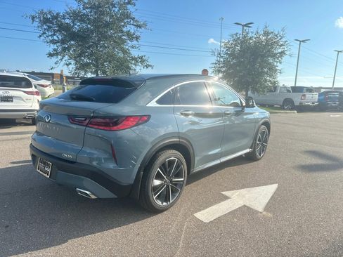 New 2025 INFINITI QX55 Essential image 4