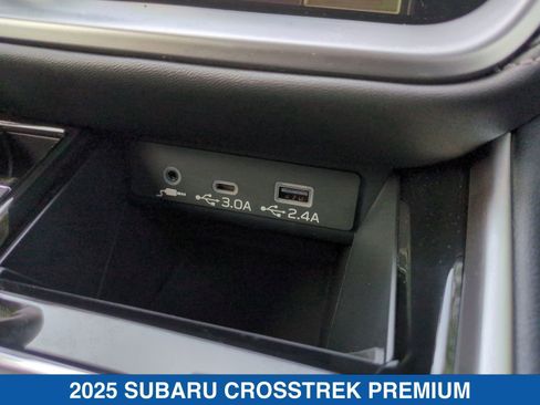 Certified 2025 Subaru Crosstrek 2.0i Premium AWD/4WD image 17