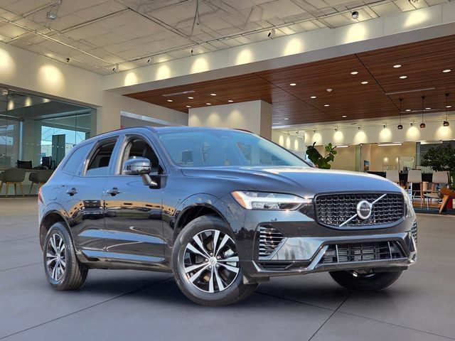 Certified 2024 Volvo XC60 T8 Core AWD/4WD image 26