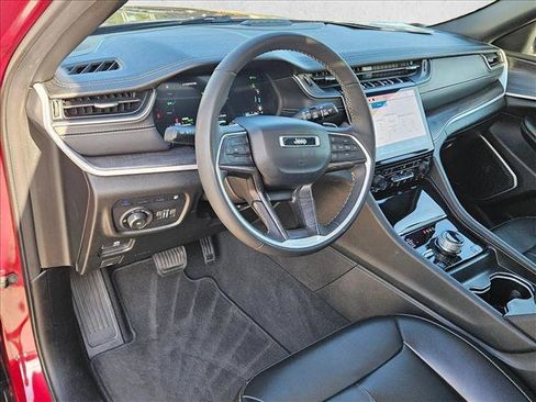 Used 2024 Jeep Grand Cherokee Limited 4xe AWD/4WD image 10