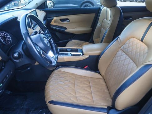 Used 2022 Nissan Sentra SV w/ SV Premium Package FWD image 16