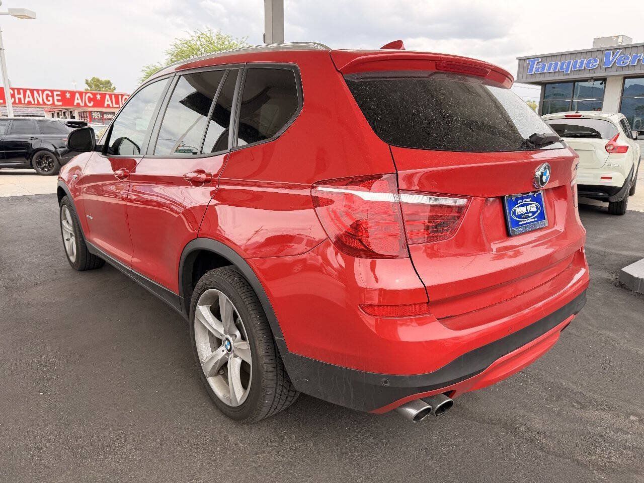 Used 2017 BMW X3 sDrive28i RWD image 4