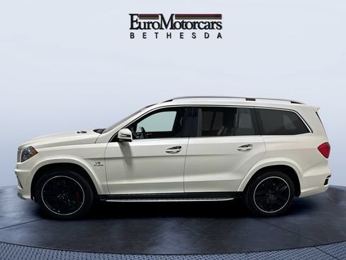 Used 2015 Mercedes-Benz GL 63 AMG 4MATIC image 2