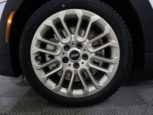 New 2026 MINI Cooper S image 35