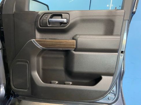 Used 2022 Chevrolet Silverado 1500 LT image 50