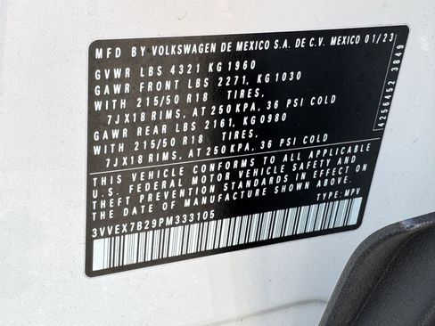 Used 2023 Volkswagen Taos SE w/ Panoramic Sunroof Package FWD image 37