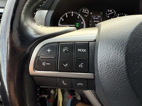 Used 2023 Lexus GX 460 Premium w/ Accessory Package AWD/4WD image 22