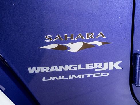 Used 2018 Jeep Wrangler Unlimited Sahara image 19