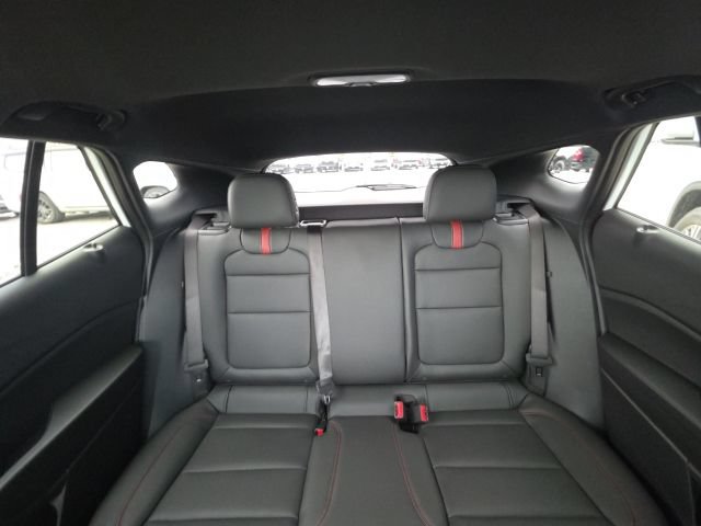 New 2026 Chevrolet Trax RS w/ Sunroof Package FWD image 28