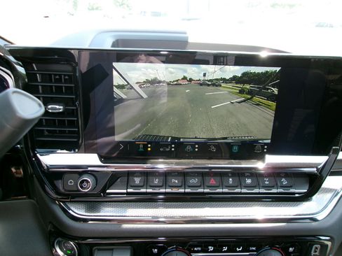 New 2026 Chevrolet Silverado 2500 ZR2 AWD/4WD image 22