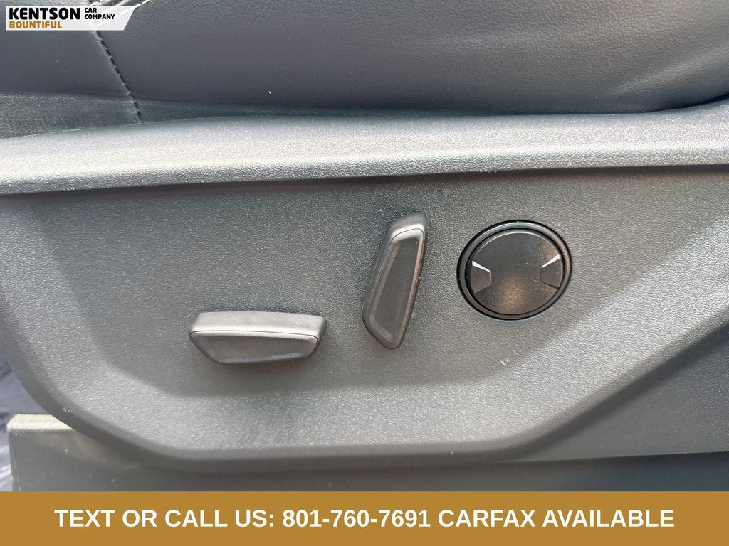 Used 2025 Ford Expedition Max Platinum AWD/4WD image 30