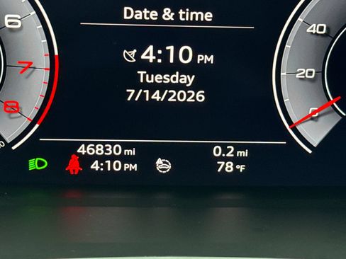 Used 2020 Audi Q3 2.0T Premium Plus w/ Premium Plus Package AWD/4WD image 23