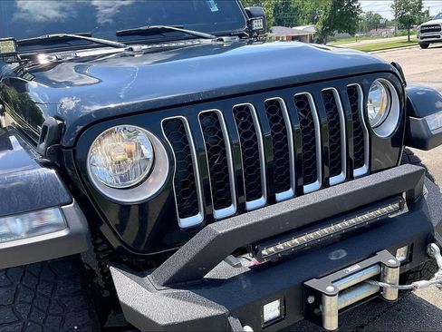 Used 2022 Jeep Gladiator Overland w/ Popular Equipment Package AWD/4WD image 29