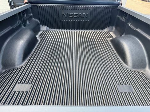 Used 2017 Nissan Frontier SV image 31