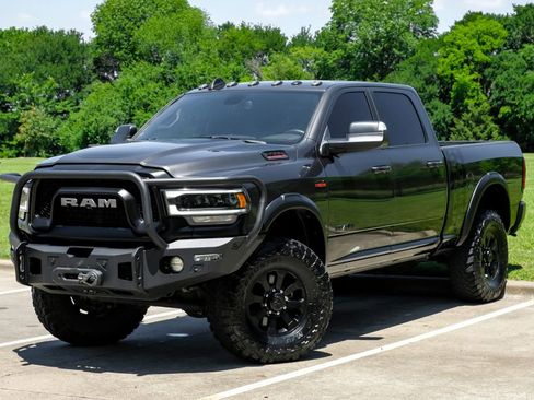 Used 2022 RAM 2500 Power Wagon w/ Level 2 Equipment Group AWD/4WD image 3
