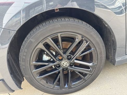 Used 2025 Toyota Camry SE image 10