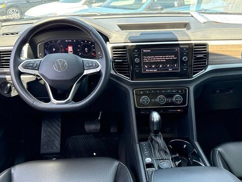 Used 2023 Volkswagen Atlas SEL AWD/4WD image 23