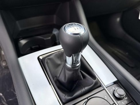 New 2026 MAZDA MAZDA3 2.5 S Hatchback w/ Premium Pkg FWD image 35