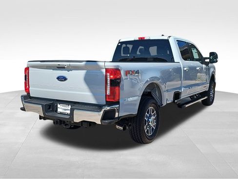New 2026 Ford F350 Lariat w/ FX4 Off-Road Package image 3