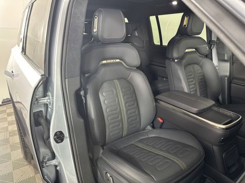 Used 2023 Rivian R1S Adventure image 23