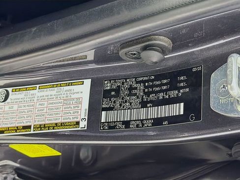 Used 2023 Toyota 4Runner SR5 image 29