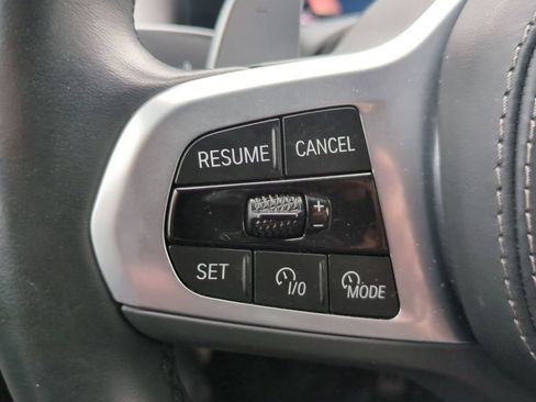 Used 2025 BMW X7 xDrive40i w/ M Sport Package AWD/4WD image 19