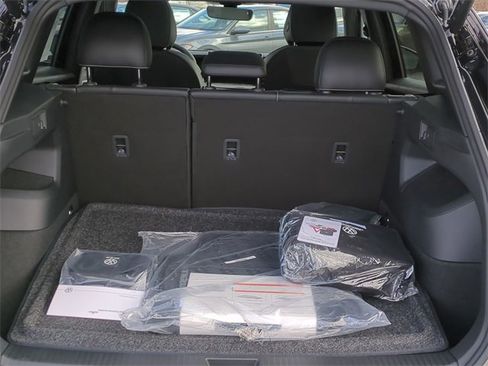 New 2026 Volkswagen Tiguan SE R-Line image 21