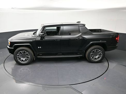 Used 2025 GMC Hummer EV 3X AWD/4WD image 16