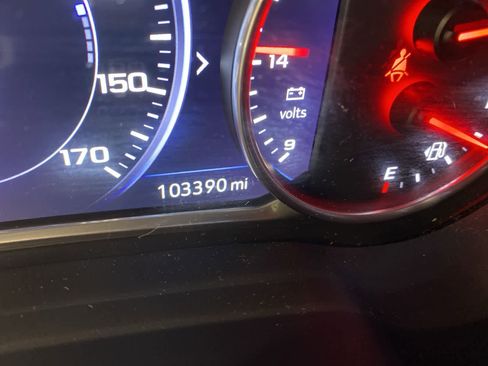 Used 2019 Chevrolet Blazer RS w/ Sun and Wheels Package image 31