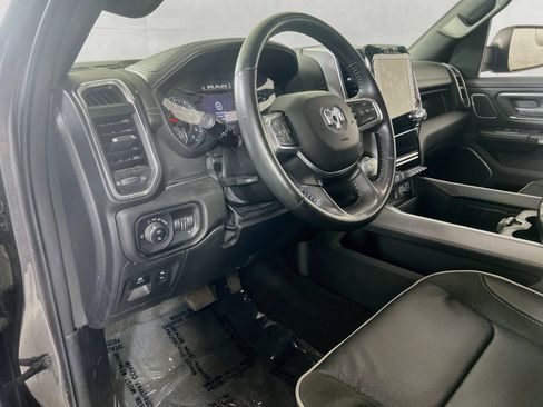 Used 2023 RAM 1500 Laramie AWD/4WD image 9