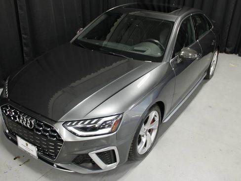 Used 2021 Audi S4 Prestige w/ Prestige Package image 9